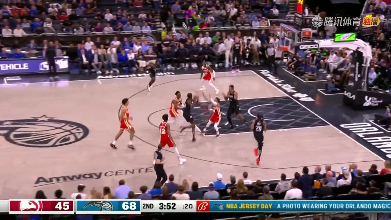 比文班亞馬如何？波爾-波爾持球一條龍反擊轉身過人暴扣