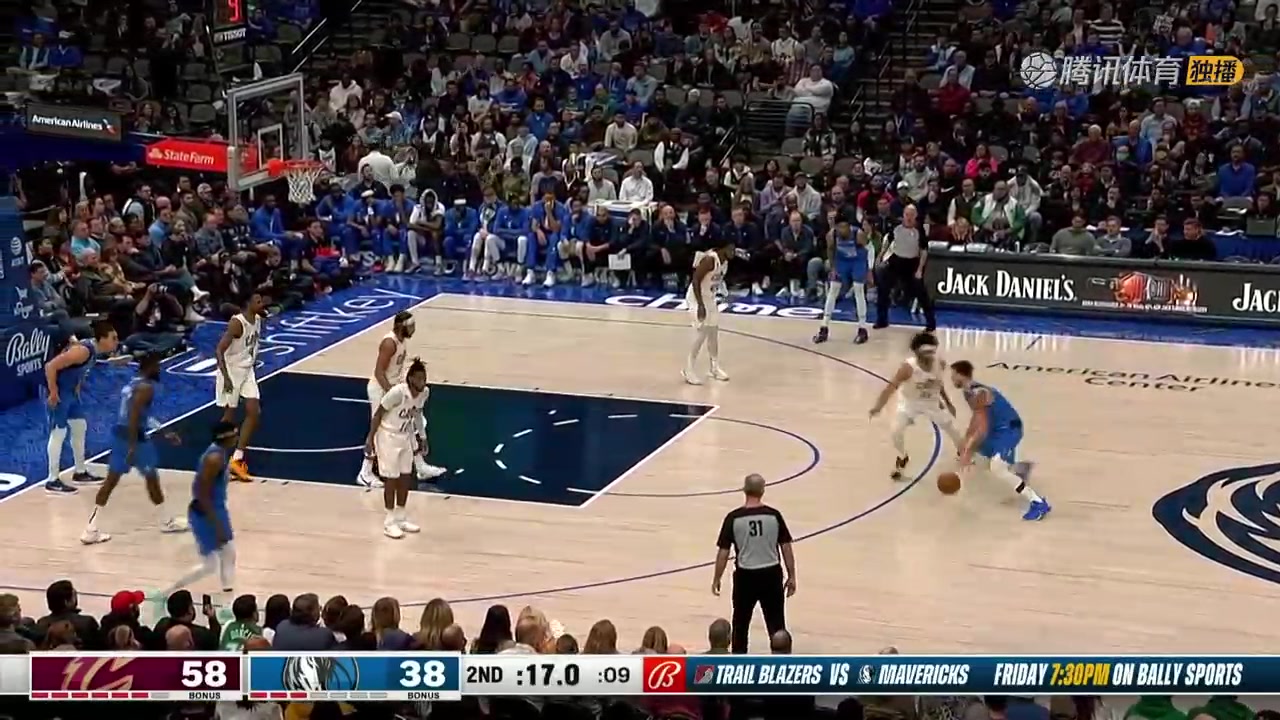 魔術師附體！東契奇神仙不看人背傳 畢竟周最佳助攻TOP10！