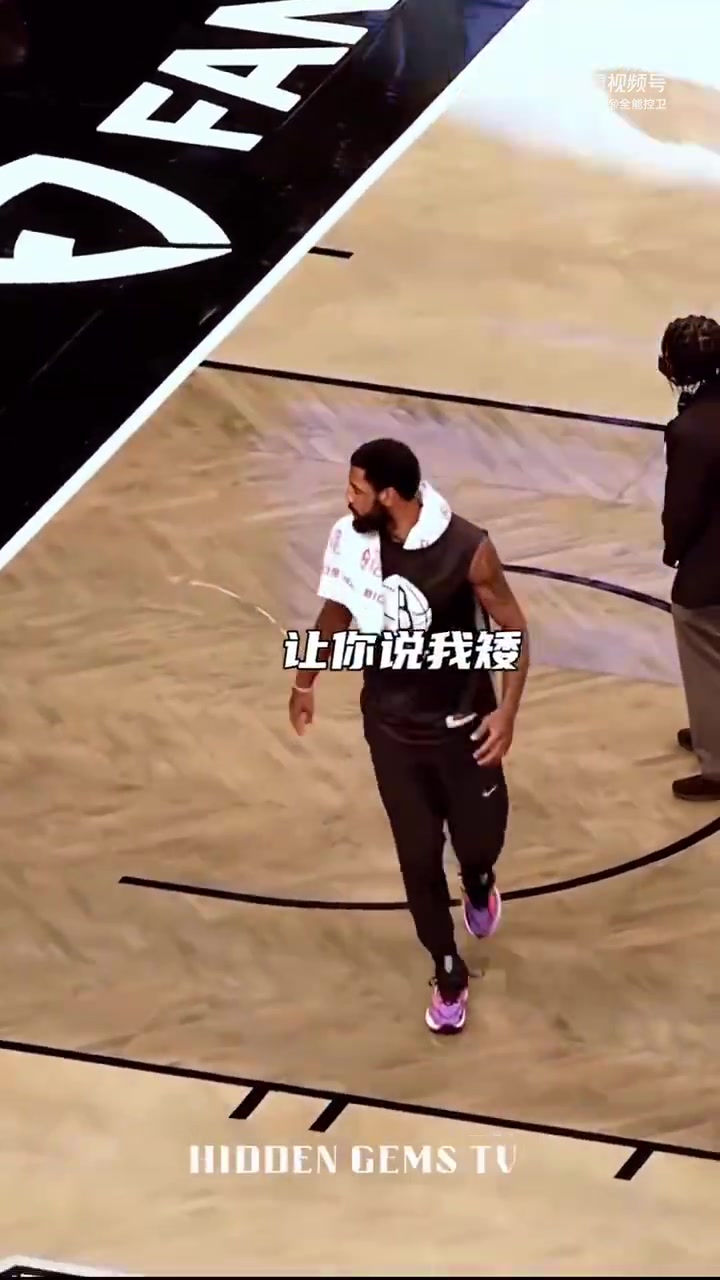 你不對勁！原來歐文一心想著要隔扣杜蘭特，并將其撂倒在地